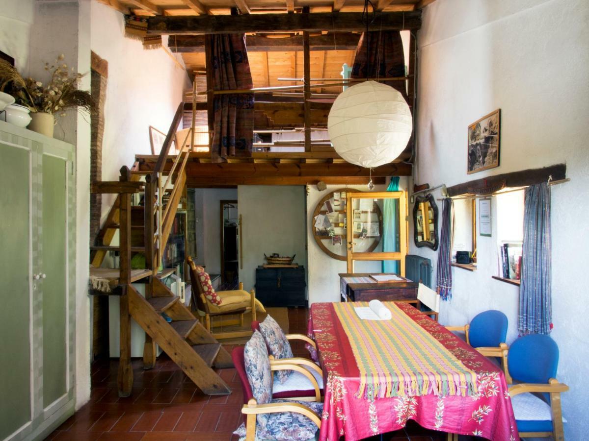 Casa La Valle, Gubbio, Frazione Santa Cristina Bed & Breakfast Екстериор снимка
